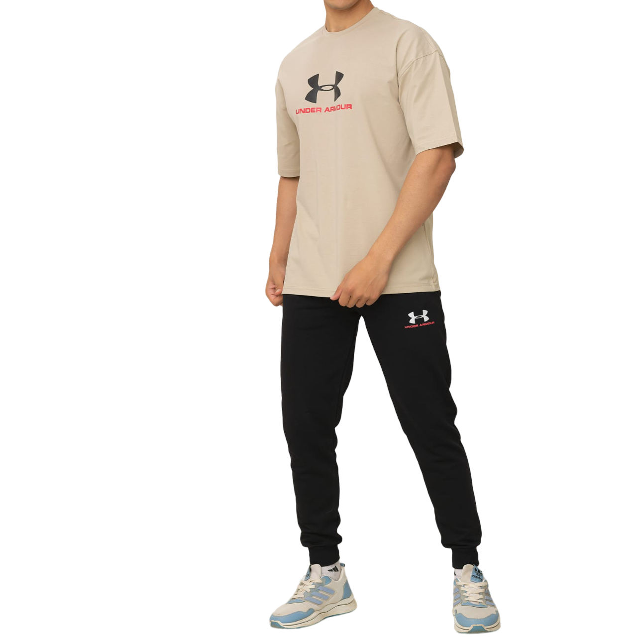 عيش الأناقة مع ترينج راوند أوفر سايز جديد من قطونيل روكيت (1) عيش الأناقة مع ترينج راوند أوفر سايز جديد من قطونيل روكيت