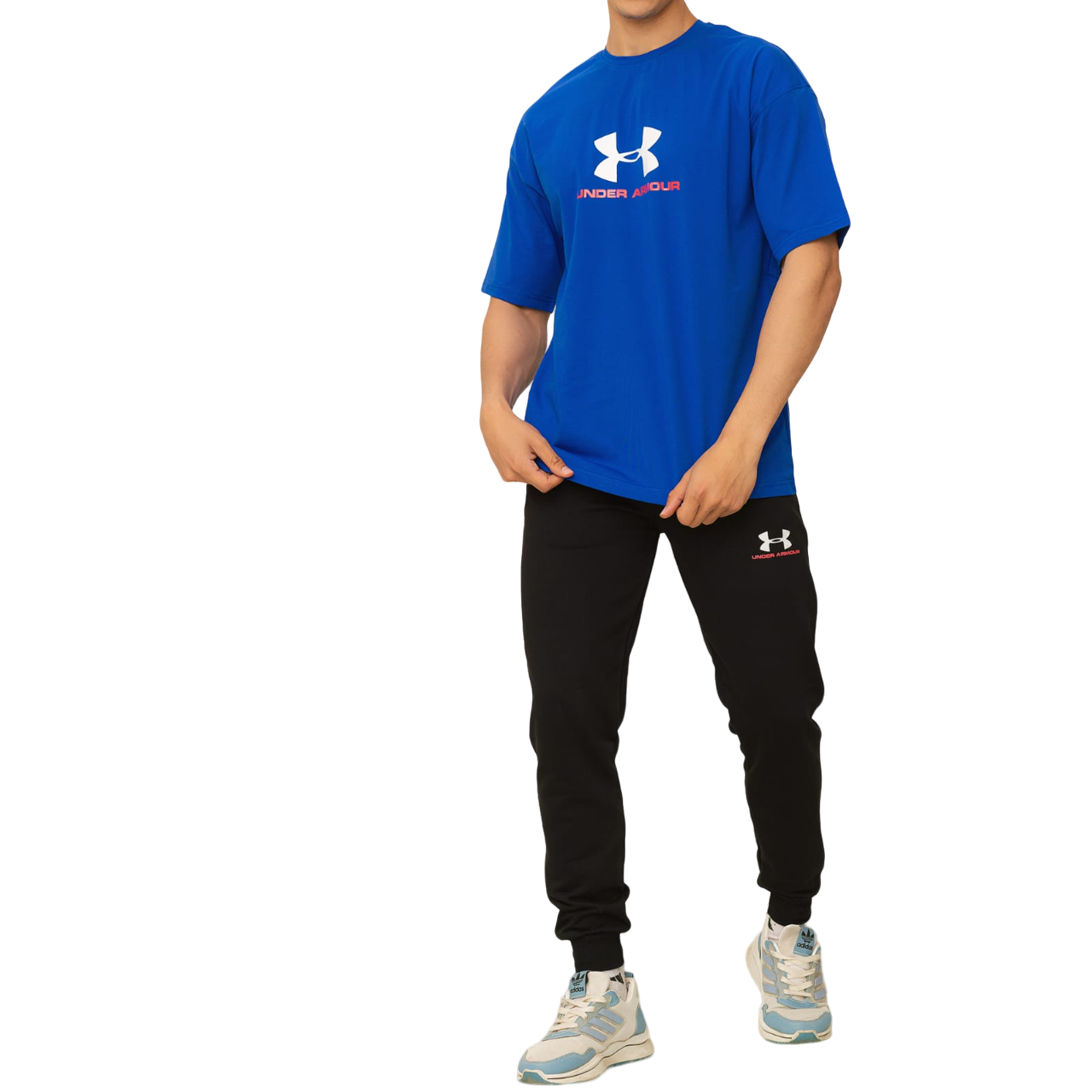 عيش الأناقة مع ترينج راوند أوفر سايز جديد من قطونيل روكيت (2) عيش الأناقة مع ترينج راوند أوفر سايز جديد من قطونيل روكيت